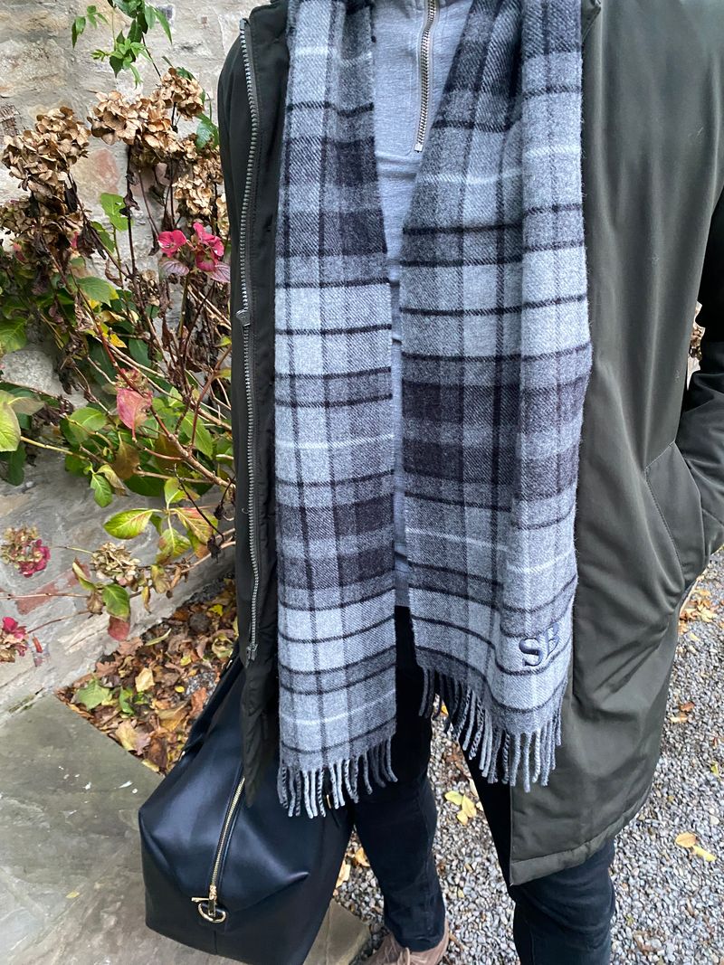 Fabrich Lambswool Tartan Scarf